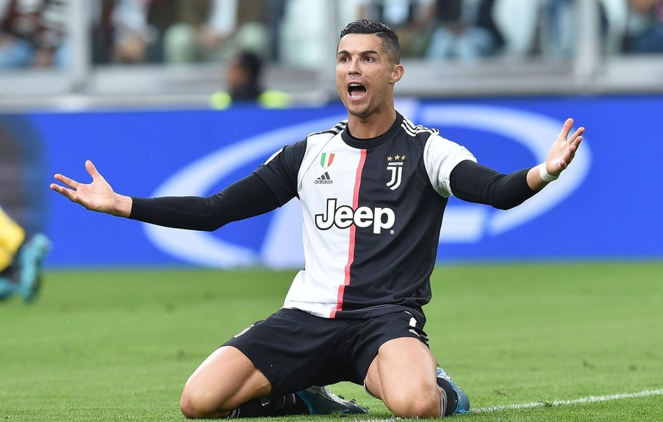 罗马诺：曼城在关注费耶诺德右后卫里德，拜仁也对他有意（罗马诺：曼城考察费耶诺德右后卫里德，拜仁同样感兴趣）