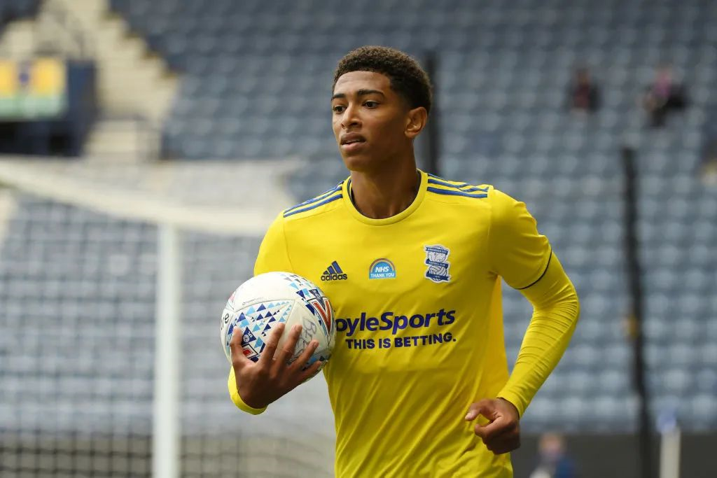 尼日利亚前主帅：奥利塞知道自己在足球强国也会取得成功（尼日利亚前主帅：奥利塞坚信在足球强国同样能成功）