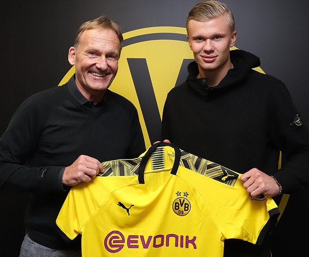 西甲前瞻：奥萨苏纳主场龙但进攻乏力，皇家社会近况有所回暖（西甲前瞻：奥萨苏纳主场强势火力偏弱，皇家社会状态回升）