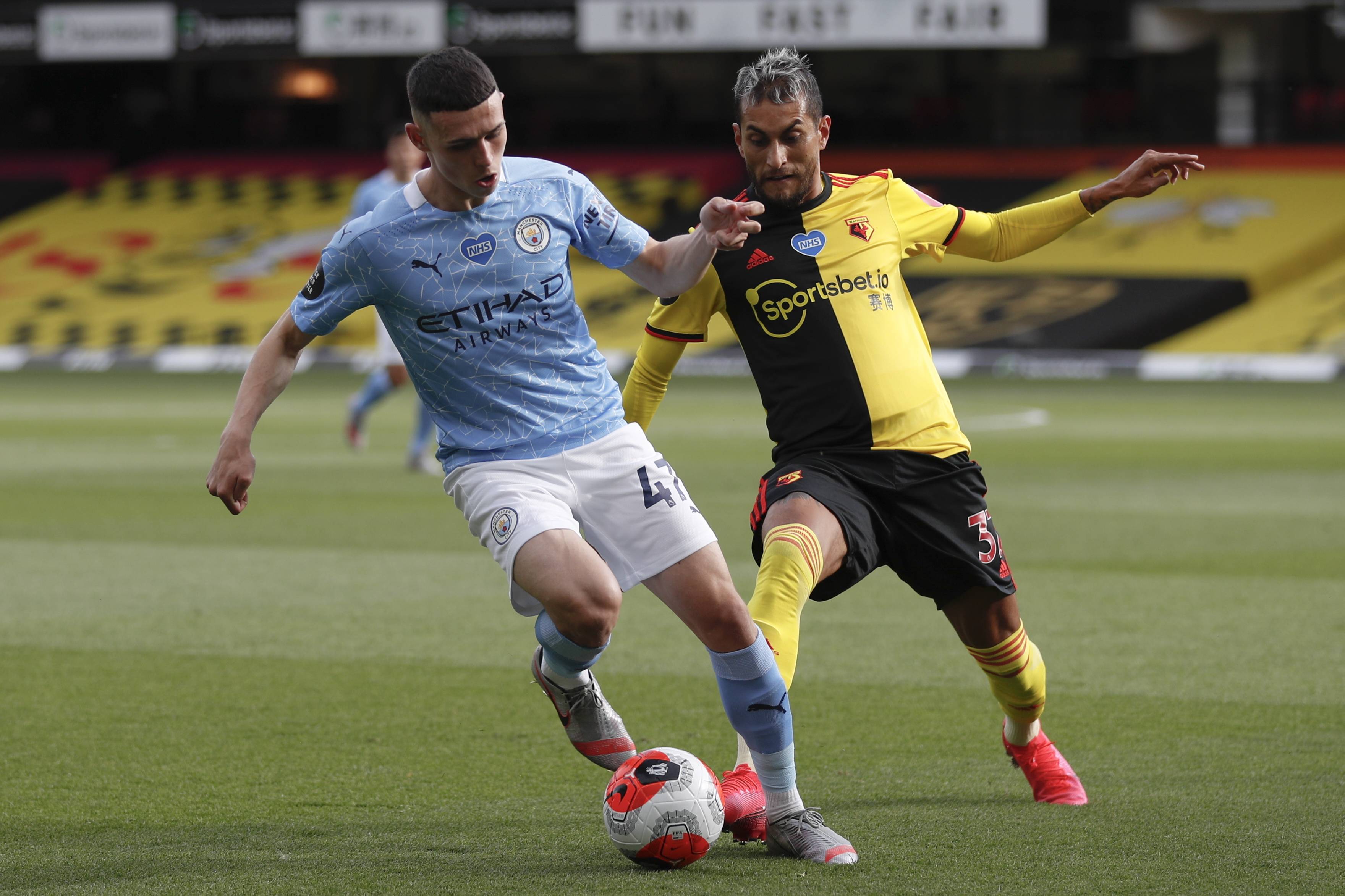 HWG！罗马诺：皇马前锋恩德里克外租至里昂半个赛季（罗马诺：HWG！皇马新星恩德里克将租借加盟里昂，期限半个赛季）