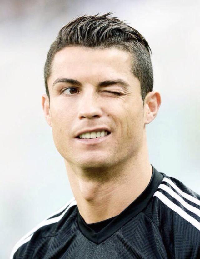 德泽尔比：目前没人比加图索更适合执教意大利队（德泽尔比：加图索是现阶段意大利队主帅最佳人选）