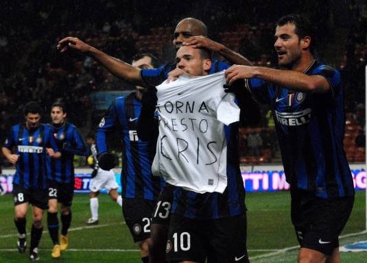 伤愈复出，卡瓦尼时隔两个月再次代表博卡出场并打进一粒点球（阔别两月复出，卡瓦尼重返博卡点球建功）